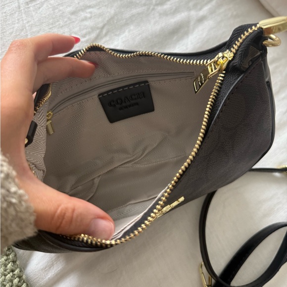 Purse - Picture 5 of 5